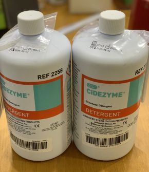 Dung dịch sát khuẩn dụng cụ Cidezyme 1 lít 