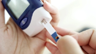 Bật mí kinh nghiệm mua máy đo đường huyết an toàn sức khỏe