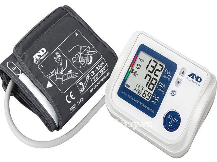 Sử dụng máy đo đường huyết ngay tại nhà