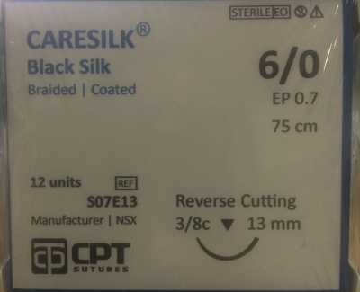 Chỉ không tan tự nhiên Caresilk (Silk) số 6/0, dài 75 cm, kim tam giác 3/8c, dài 13 mm,  S07E13